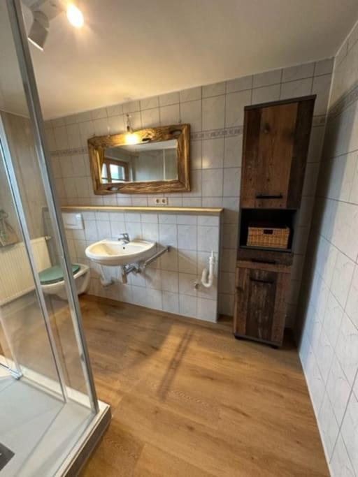 Charmante Farbenfrohe Wohnung Fuer Zwei Fischbachau Dış mekan fotoğraf